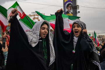 اجتماع دختران آرمانی