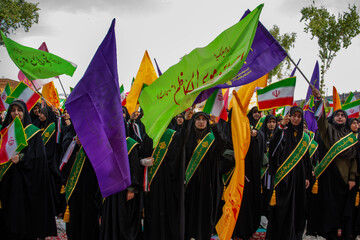 برپایی اجتماع بزرگ دختران و بانوان جان فدا   در دهه کرامت   - شیراز