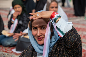 برپایی اجتماع بزرگ دختران و بانوان جان فدا   در دهه کرامت   - شیراز
