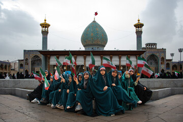 برپایی اجتماع بزرگ دختران و بانوان جان فدا   در دهه کرامت   - شیراز