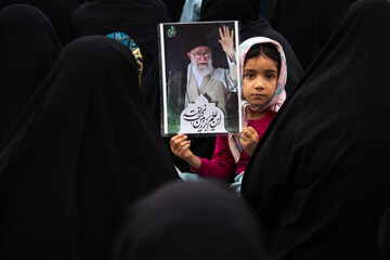 برپایی اجتماع بزرگ دختران و بانوان جان فدا   در دهه کرامت   - شیراز