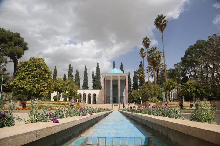 سعدی شاعر انسان‌دوستی و اخلاق اجتماعی است