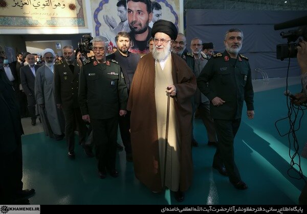 سردار موسوی: راهبرد نظامی رهبر شهید، ما را سربلند کرده است