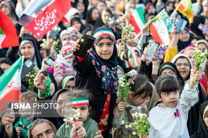 بانوان در جنگ رمضان نقش پررنگی داشتند