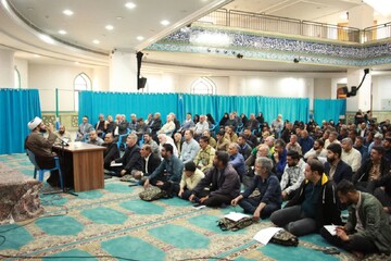 تحقق مسجد تراز اسلامی و پویایی محلات با مشارکت خادمان مساجد