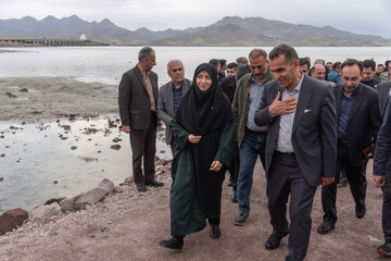 سفر رئیس سازمان حفاظت محیط زیست به آذربایجان غربی