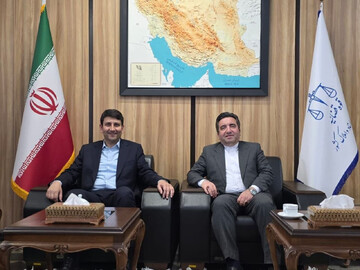 تأکید بر توسعه سامانه GPS برای اجرای قانون ثبت رسمی معاملات املاک