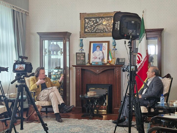 دیپلمات ایرانی: تجاوز آمریکا و رژیم صهیونیستی علیه ایران نقض آشکار حقوق بین الملل است