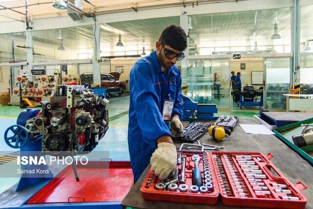 همکاری برای همسوسازی آموزش عالی و بازار کار در اشتهارد