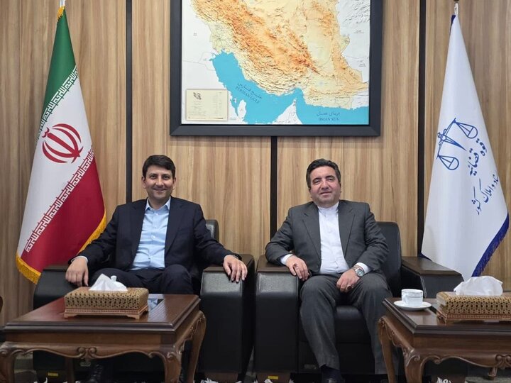 تأکید بر توسعه سامانه GPS برای اجرای قانون ثبت رسمی معاملات املاک