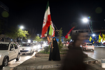 فاطمه شهبازی، 30 ساله.                   ایران سرزمین داستان‌هاییست که هرگز تکراری نمی‌شوند. انگیزه ام اثبات عظمت و شکوه میهن عزیزم است.