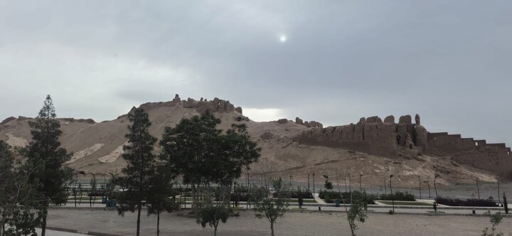 از قلعه‌های ساسانی تا بام کرمان؛ روایتی تازه از محور گردشگری ملک‌سلیمانی