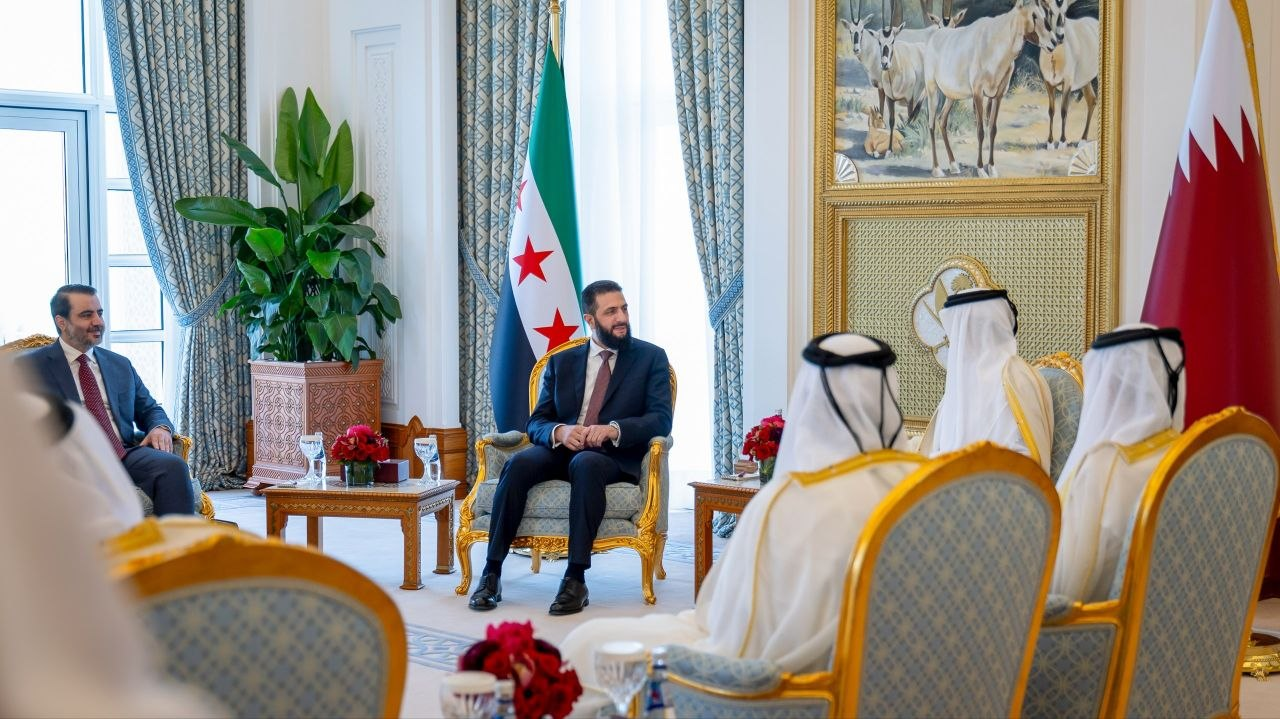 دیدار الشرع با امیر قطر در دوحه