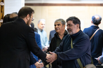  عطا طاهرکناره، عکاس در مراسم ختم علیرضا شیروی