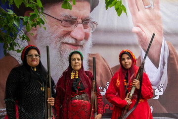 خیابان ارم میعادگاه دختران شیرازی -شیراز
