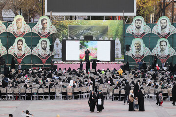 تجمع مادران و دختران در زنجان