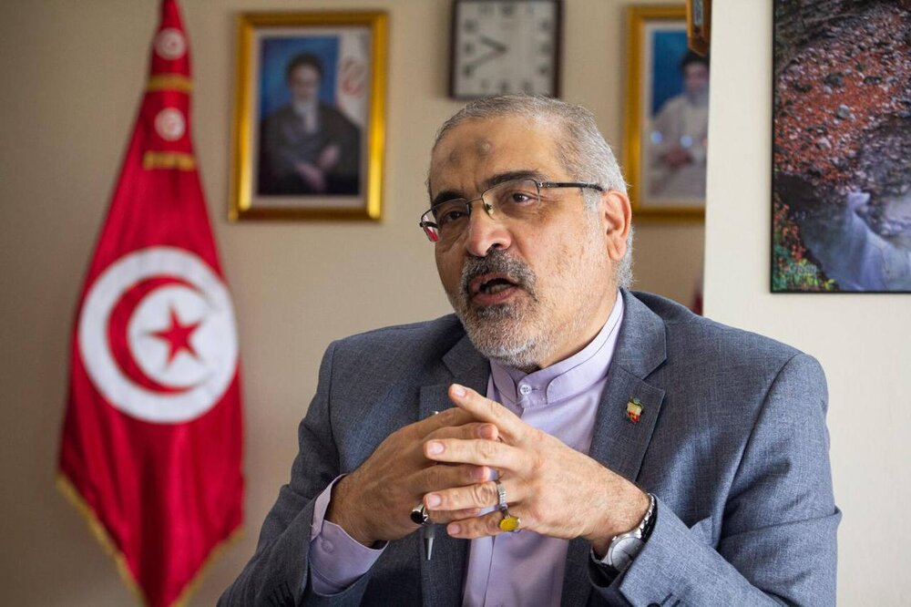 سفیر ایران در تونس: تشییع رهبر فقید نماد انسجام ملی است