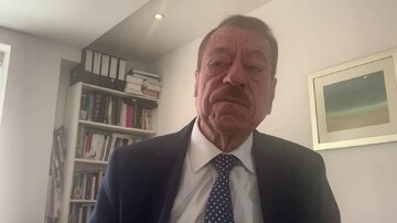 عبدالباری عطوان: از مواضعم کوتاه نمی‌آیم