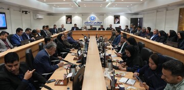 نشست فعالان اقتصادی کرمان؛ وقتی بخش خصوصی به خوداتکایی روی می‌آورد