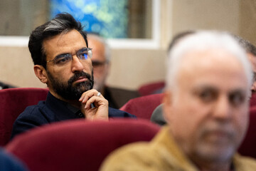 محمدجواد آذری جهرمی در مراسم بزرگداشت همسر آیت‌الله رسولی‌محلاتی