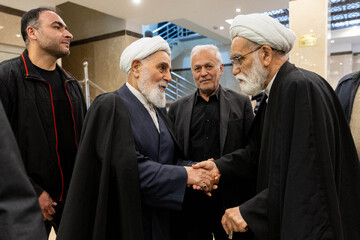 مراسم بزرگداشت همسر آیت‌الله رسولی‌محلاتی برگزار شد