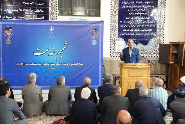 استاندار کرمانشاه: حضور مدیران در محلات باید خروجی ملموسی برای مردم داشته باشد
