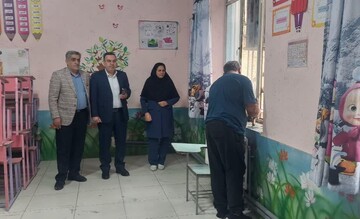 اتمام بازسازی ۲۲ مدرسه آسیب‌دیده از جنگ تحمیلی سوم در فارس