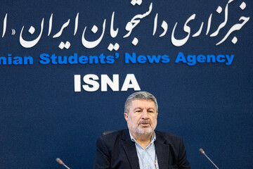 الیاس حضرتی، رئیس شورای اطلاع‌رسانی دولت در شصتمین نشست هم‌اندیشی ارکان شورای اطلاع‌رسانی دولت