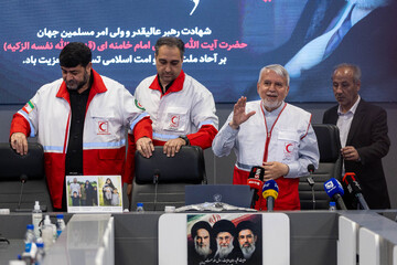 حضور سید رضا صالحی امیری، وزیر میراث فرهنگی و گردشگری در هلال احمر