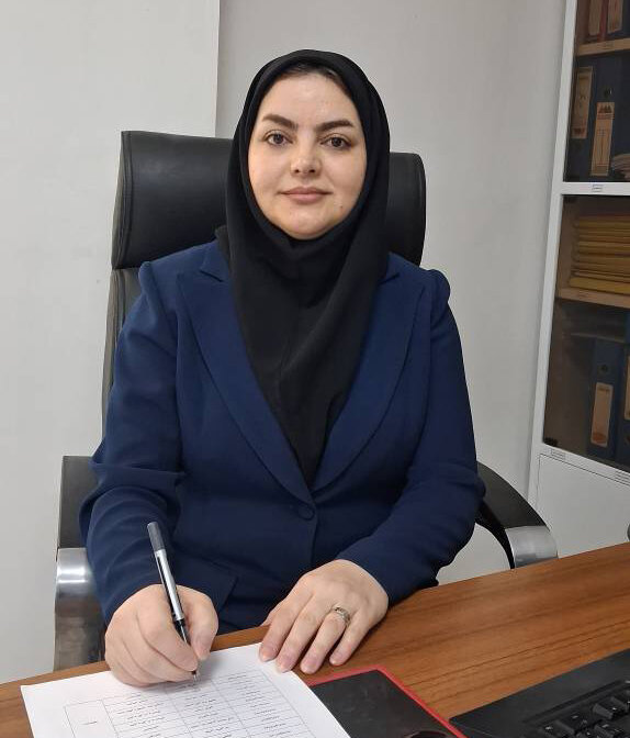مدرس دانشگاه: ارزش معلم در صداقت، مسئولیت‌پذیری و عشق به یادگیری است