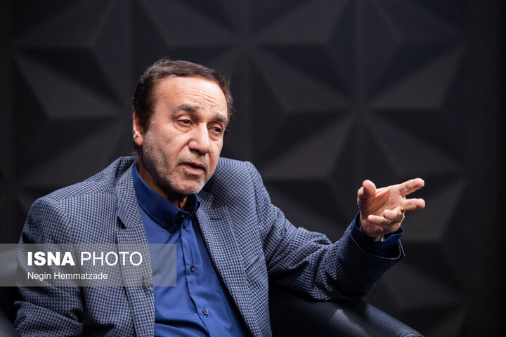 محمد گلریز: من و برادرم «گلپا» مسیرهای جداگانهای را رفتیم!
