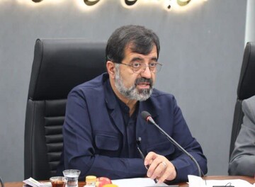 استاندار قم: وظیفه دستگاه‌ها، گره‌گشایی از مسیر تولید و سرمایه‌گذاری است