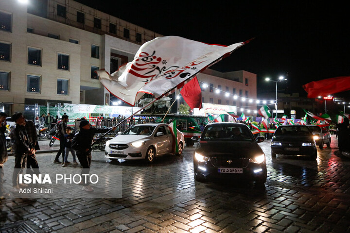 گفت‌وگو با شاعرانی که آثارشان این روزها در میادین شهر خوانده می‌شود