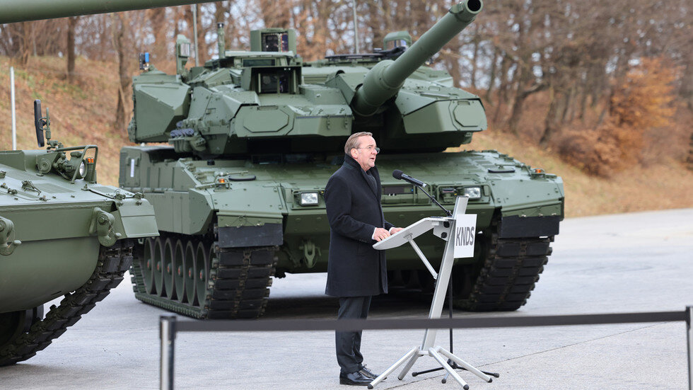 Report: Germany signed 47k military procurement contracts since 2022 - ISNA