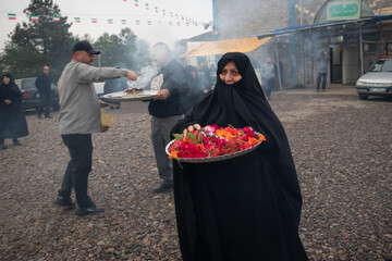 کاروان زیر سایه خورشید - گیلان