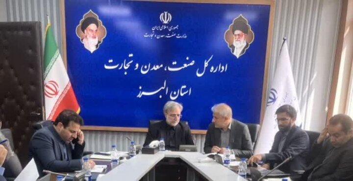 دادستان کرج: با هرگونه ترک فعل یا تعلل در حمایت از تولید، قاطعانه برخورد می‌شود
