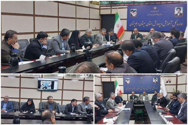 معلمان در پیشگیری از آسیب‌های اجتماعی دانش‌آموزان نقش الگویی دارند