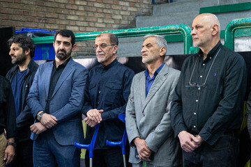 محمود خسروی‌وفا، رئیس کمیته ملی المپیک، جواد داوری، رئیس فدراسیون بسکتبال درمراسم تشییع پیکر عنایت‌الله آتشی