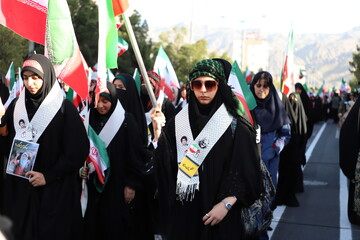 نمایش اقتدار عظیم«جان فدا برای ایران امام رضایی-بیرجند