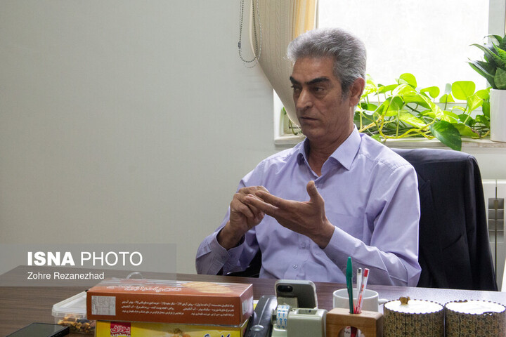 یک روانشناس: کودک آنچه از والدین می‌بیند جذب می‌کند