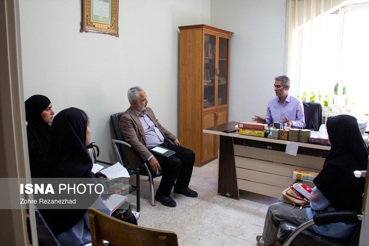 یک روانشناس: فرزند تمام تعاملات والدین را درون‌فکنی کرده و بخشی از هویت خود می‌کند