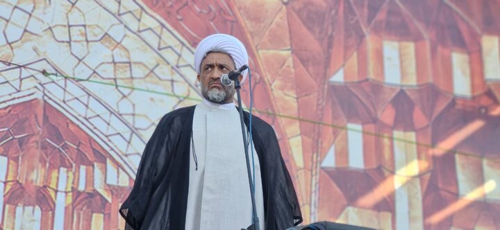 ایران منسجم‌تر از گذشته ادامه می‌دهد / امروز سراسر کشور صحنه بیعت با رهبری است