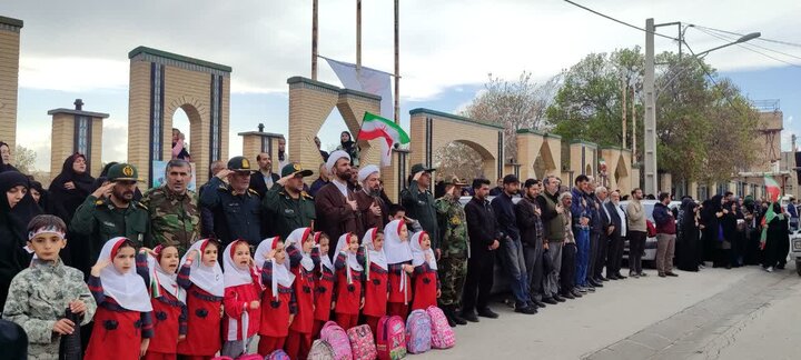 امام‌جمعه بهار: بانوان با الگوگیری از سیره اهل‌بیت (ع) نقش مهمی در پایداری جامعه دارند