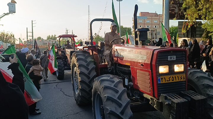 فرماندار پیشوا: در شصتمین روز نبرد، مردم اقتدار نظام را به جهان اثبات کردند