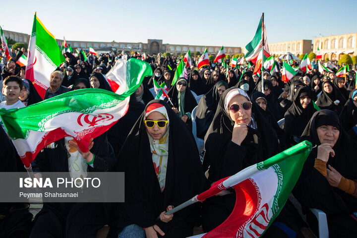 اجتماع بزرگ امام‌رضایی‌ها و بیعت با رهبر معظم انقلاب در اصفهان