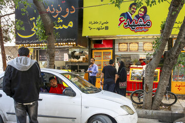 زندگی در موقعیت "نه جنگ، نه صلح" - مشهد