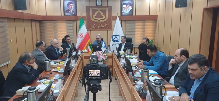 رتبه ۱۵ دانشگاه سمنان در بین بیش از ۱۰۰ مؤسسه آموزش عالی کشور