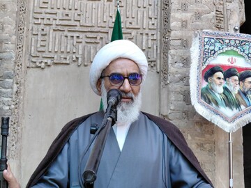 امام جمعه ورامین: گرانی ریشه در سوءمدیریت دارد/ مردم تا پایان کنار انقلاب می‌مانند