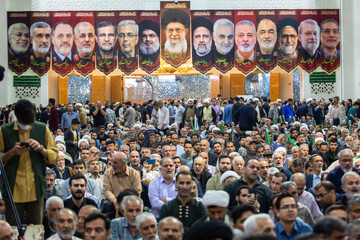 مراسم چهلم شهادت دکتر علی لاریجانی - حرم حضرت فاطمه معصومه(س)