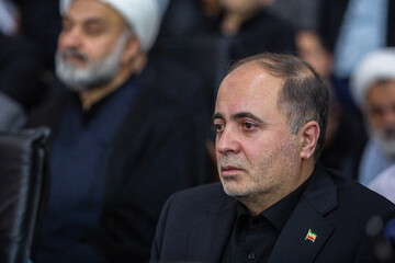 غلامرضا نوری قزلجه وزیر جهاد کشاورزی در مراسم چهلم شهادت دکتر علی لاریجانی - حرم حضرت فاطمه معصومه(س)